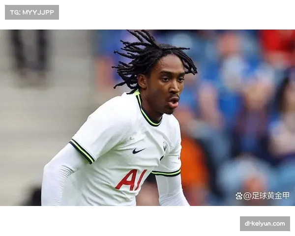 热刺右翼卫斯彭斯表现灾难 零成功过人与传中